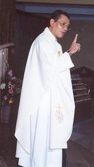 Rm Martin Anggut, SVD